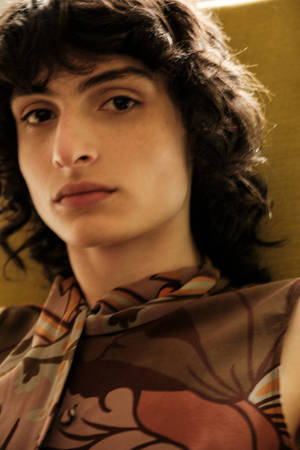 Ghostbusters Actor Finn Wolfhard Wallpaper