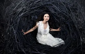 Ginnifer Goodwin Smiling Radiantly In A High-quality Wallpaper Wallpaper