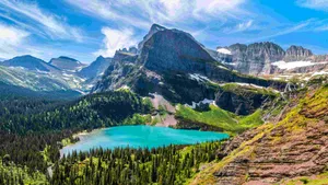 Glacier_ National_ Park_ Mountain_ Lake_ View.jpg Wallpaper
