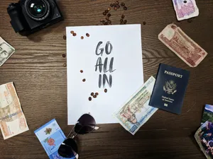 Go All-in With Your Money Wallpaper