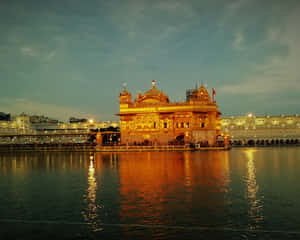 Golden Temple In Punjab Wallpaper