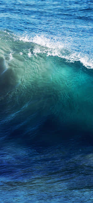 Graceful Ocean Wave Iphone Wallpaper