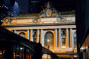 Grand Central Station Facade Wallpaper