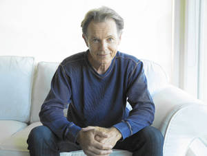 Great Artist Bruce Greenwood Wallpaper