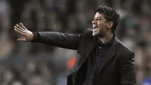 Great Dutch Football Manager Frank Rijkaard Wallpaper