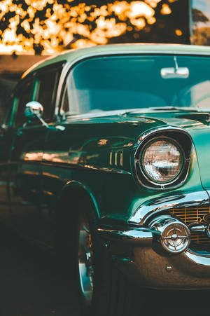 Green Retro Aesthetic Car Wallpaper