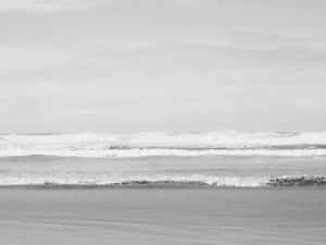 Grey Aesthetic Desktop Waves Running Wallpaper