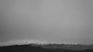 Grey Aesthetic Ocean Waves Wallpaper