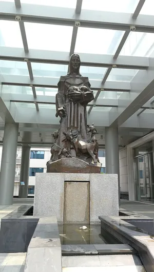 Guangzhou Tianhe Church Sculpture Wallpaper