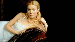 Gwyneth Paltrow As Viola De Lesseps Wallpaper