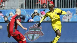 Gyasi Zardes And Michael Bradley Wallpaper