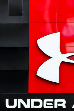 Half-shot Under Armour Logo Wallpaper