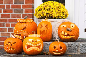 Halloween Aesthetic Pumpkin Faces Wallpaper