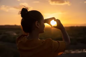 Hand Heart High Place Wallpaper