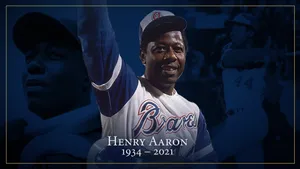 Hank Aaron Baseball Tribute Wallpaper