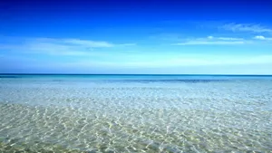 Hi Res Sky By The Sea Wallpaper