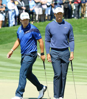 Hideki Matsuyama And Tiger Woods Wallpaper