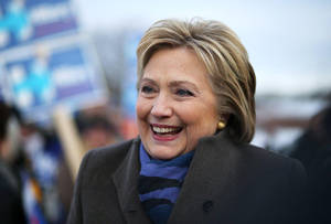 Hillary Clinton Black Coat Wallpaper