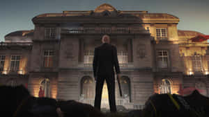 Hitman With Mansion Desktop Wallpaper