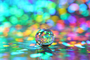 Holographic Water Drop Bokeh Art Wallpaper