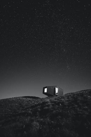 House On The Hill Black Stars Wallpaper