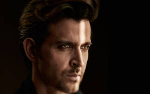 Hrithik Roshan Vertical Streak Of Light Wallpaper