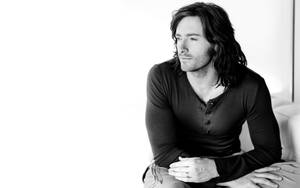 Hugh Jackman Long Hair Grayscale Wallpaper