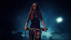 Hunter Schafer Euphoria Bike Scene Wallpaper