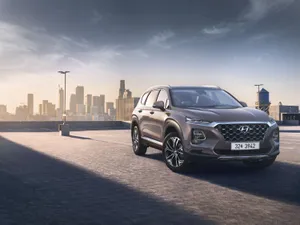 Hyundai Santa Fe Aesthetic Sky Wallpaper
