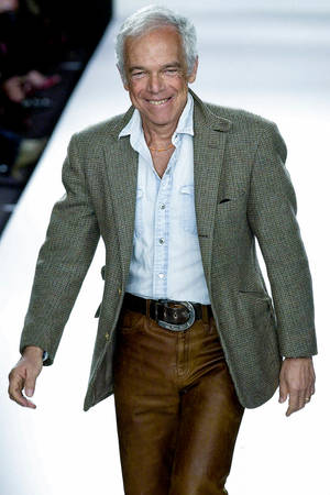 Iconic Fashion Designer Ralph Lauren Smiling Wallpaper