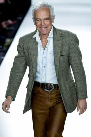 Iconic Fashion Designer Ralph Lauren Smiling Wallpaper