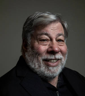 Iconic Portrait Of Steve Wozniak Wallpaper