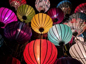 Illuminating Chinese Lantern In The Dark Wallpaper