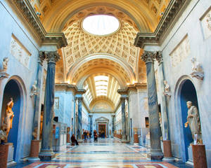 Inside The Vatican Museum Wallpaper