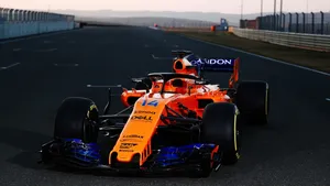 Intense Racing Action At The Formula 1 Grand Prix 2019 Wallpaper