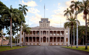 Iolani Palace In Hawaii Wallpaper