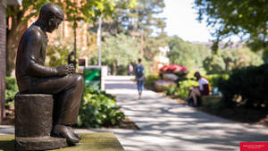 Iowa State University Man's Statue Wallpaper