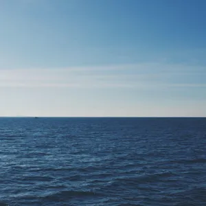 Ipad Pro Ocean Waves Horizon Wallpaper