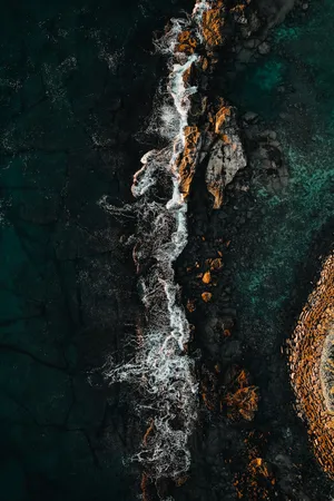 Iphone 12 Pro Dark Ocean Wallpaper