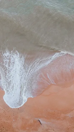 Iphone 12 Pro Sandy Beach Wallpaper