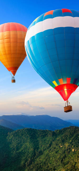 Iphone 13 Pro Max Balloon Ride Wallpaper