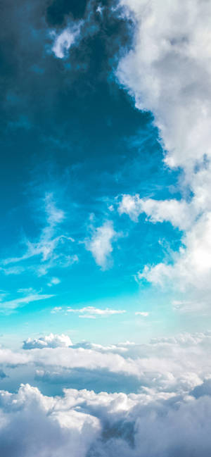 Iphone 13 Pro Max Cloudy Sky Wallpaper