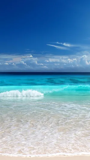 Iphone 7 Beach Waves Wallpaper