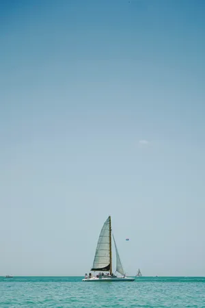 Iphone Lock Screen Sail Boat Wallpaper