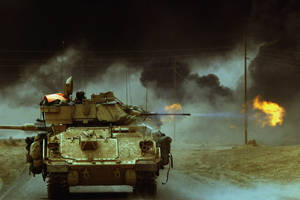 Iraq M2 Bradley Military Tank Wallpaper