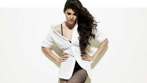 Jacqueline Fernandez Fashion Wallpaper