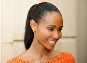 Jada Pinkett Smith Ponytail Wallpaper