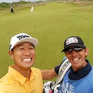 James Hahn Selfie With Friend Wallpaper