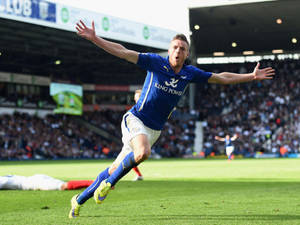 Jamie Vardy Skipping Celebration Wallpaper