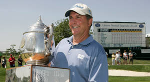 Jay Haas Holding Trophy Wallpaper